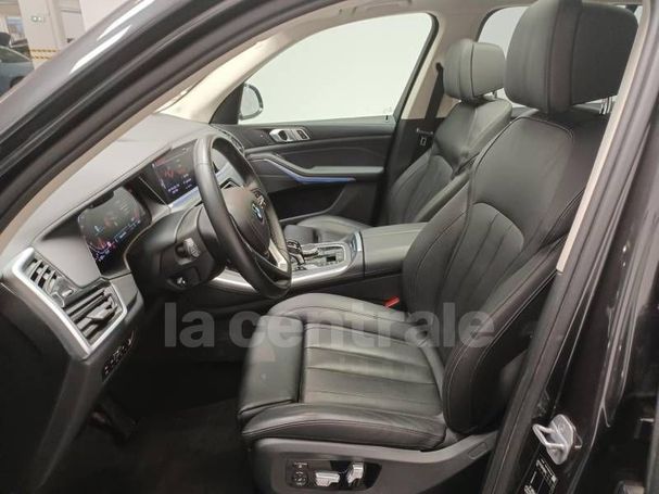 BMW X5 xDrive30d xLine 195 kW image number 23