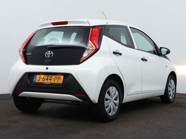 Toyota Aygo 53 kW image number 2