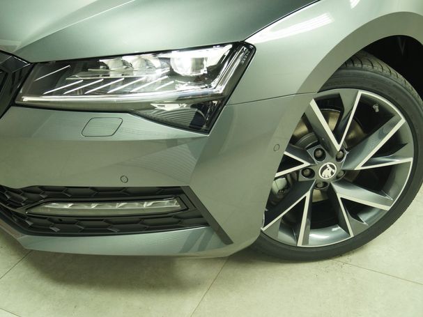 Skoda Superb Combi 2.0 TDI SportLine 4x4 DSG 147 kW image number 20