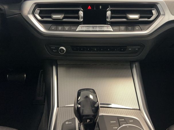 BMW 320d M Sport 140 kW image number 19