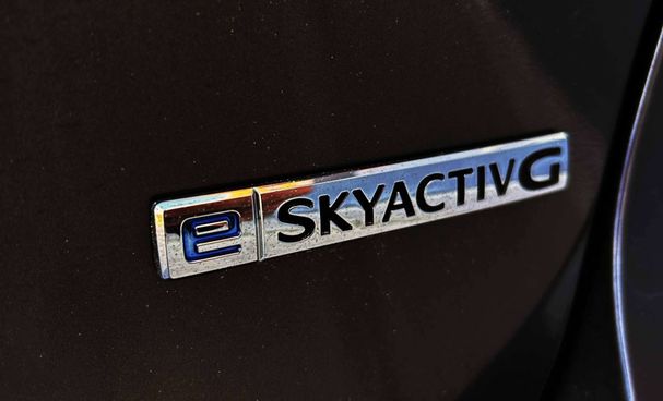 Mazda 3 2.0 e-SKYACTIV-G 90 kW image number 4