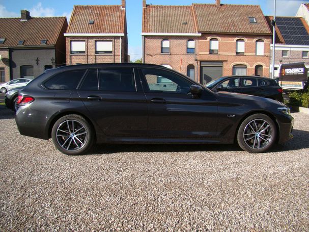 BMW 530 Touring xDrive 215 kW image number 4