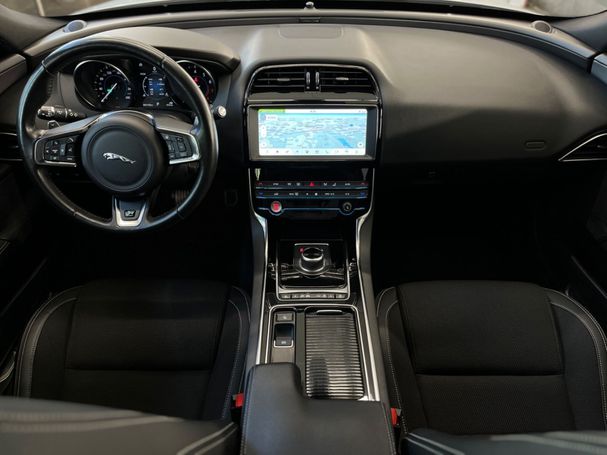 Jaguar XE 147 kW image number 8