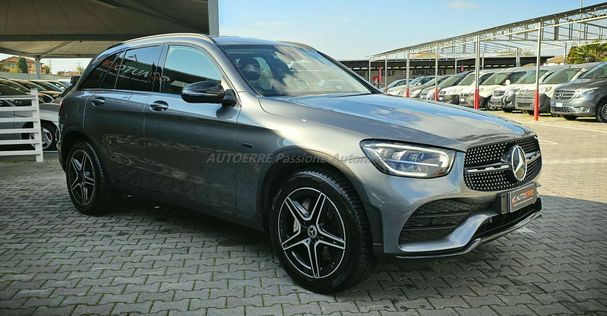 Mercedes-Benz GLC 300 de 4Matic 225 kW image number 2