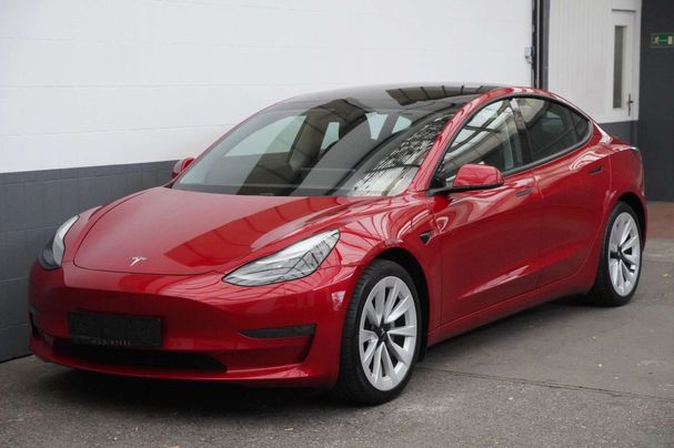 Tesla Model 3 Long Range AWD 366 kW image number 2