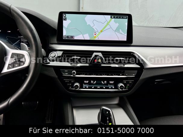 BMW 520i Touring 135 kW image number 26