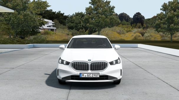 BMW 520d 145 kW image number 2