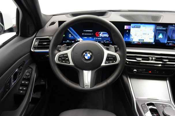 BMW 320d Touring M Sport 140 kW image number 13