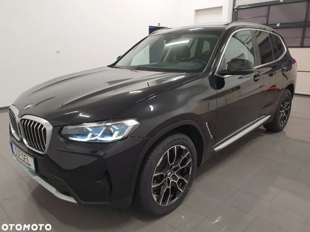 BMW X3 xDrive 140 kW image number 1