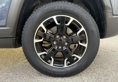 Car image 31