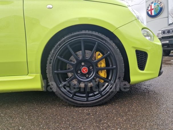 Abarth 500C 1.4 T Jet 595 Competizione 180 132 kW image number 17