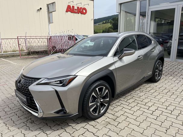 Lexus UX 250h 131 kW image number 1