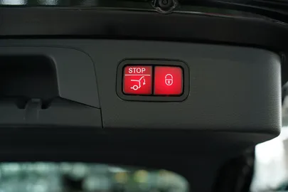 Car image 41