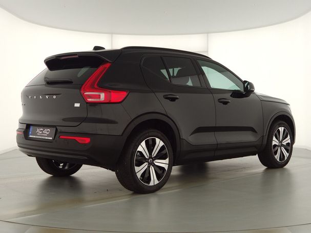 Volvo XC40 Recharge Pure Electric Core 170 kW image number 3