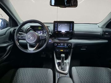 Car image 12