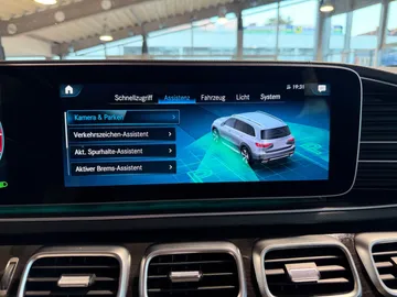 Car image 48