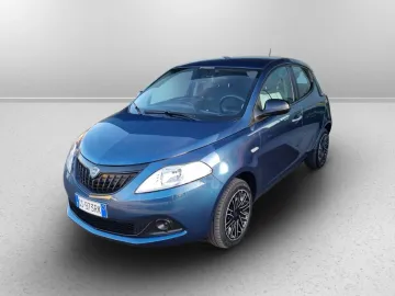 Car image 1