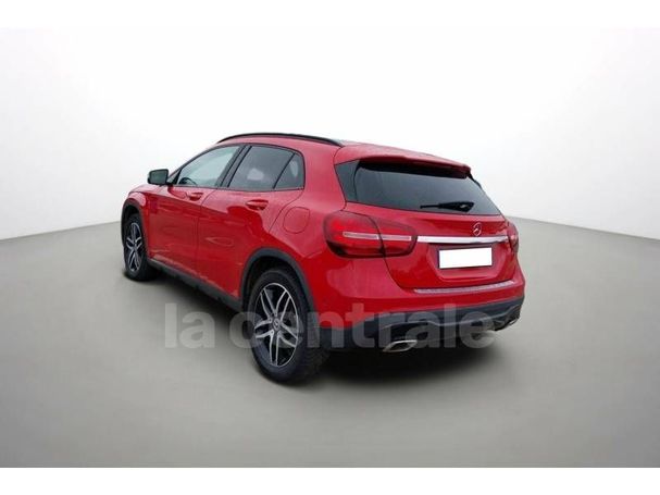 Mercedes-Benz GLA 200 d 7G-DCT 100 kW image number 4