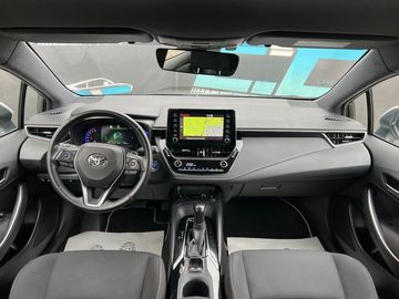 Car image 8