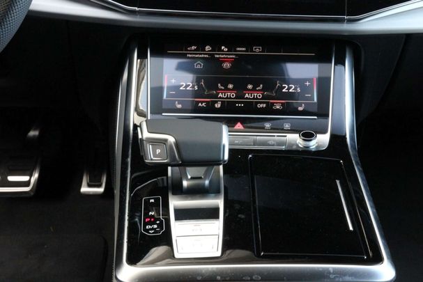 Audi Q8 55 TFSIe quattro 280 kW image number 15