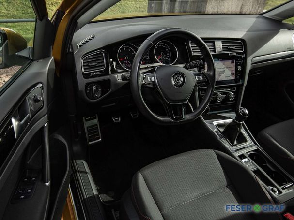 Volkswagen Golf 1.0 TSI Sound 81 kW image number 5