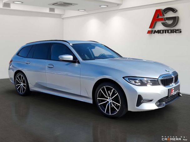 BMW 320d Touring xDrive 140 kW image number 2