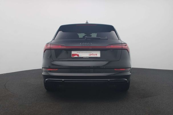 Audi e-tron 55 quattro S-line 300 kW image number 2