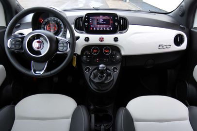 Car image 15