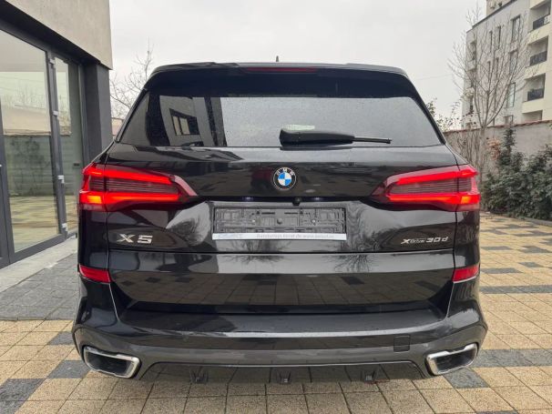 BMW X5 xDrive 195 kW image number 4