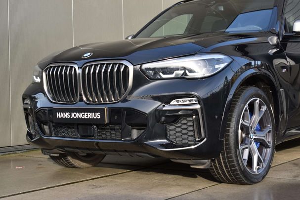 BMW X5 M50i xDrive 390 kW image number 1