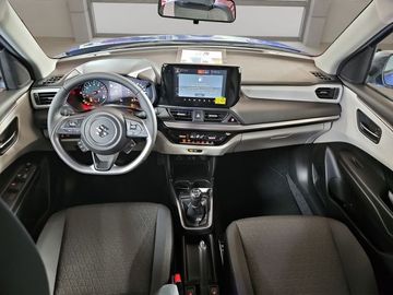 Car image 8