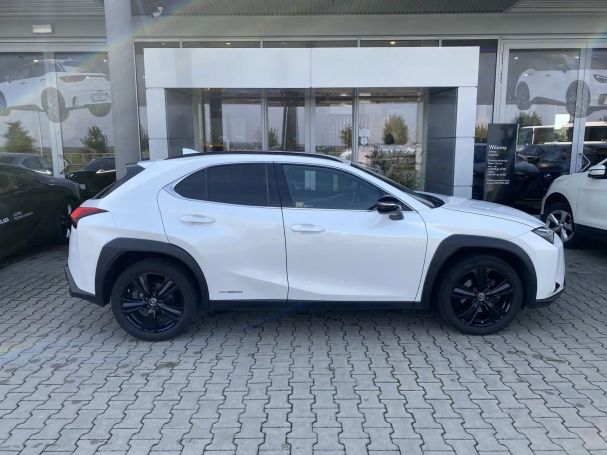 Lexus UX 135 kW image number 14