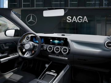 Car image 40