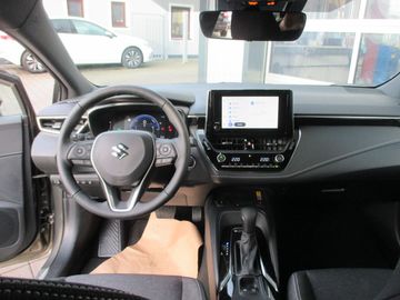 Car image 11