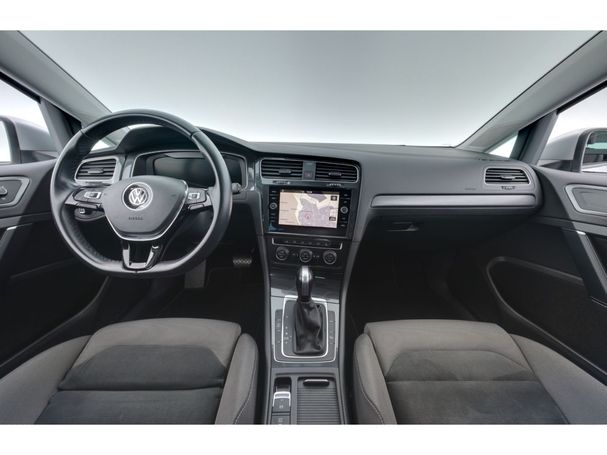 Volkswagen Golf Variant 2.0 TDI DSG 110 kW image number 16