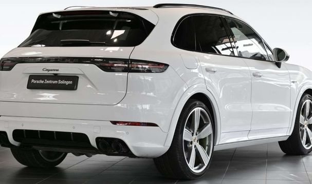 Porsche Cayenne E-Hybrid 340 kW image number 2