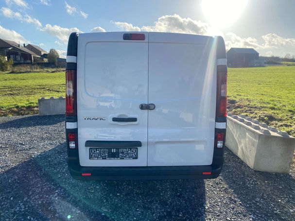 Renault Trafic dCi 120 88 kW image number 4