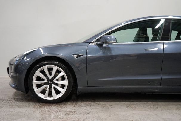 Tesla Model 3 Long Range AWD 324 kW image number 5