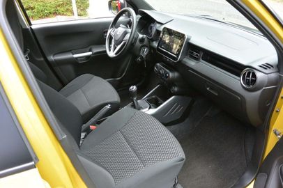 Car image 25