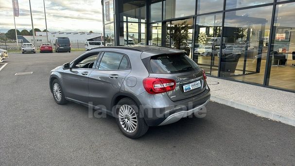 Mercedes-Benz GLA 180 d 7G-DCT 80 kW image number 14