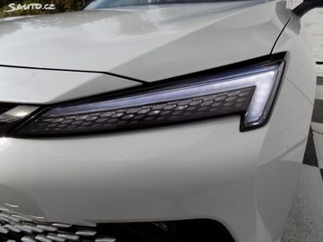 Car image 38