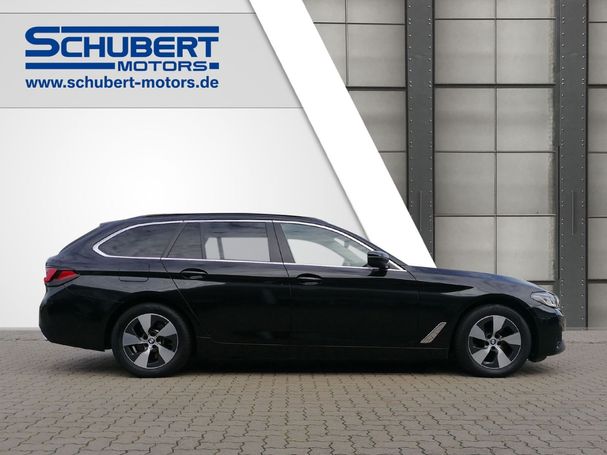 BMW 520d Touring 140 kW image number 3