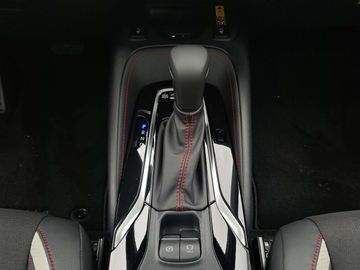 Car image 37