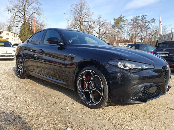 Alfa Romeo Giulia 2.0 Turbo 16V AT8-Q4 Veloce 206 kW image number 1