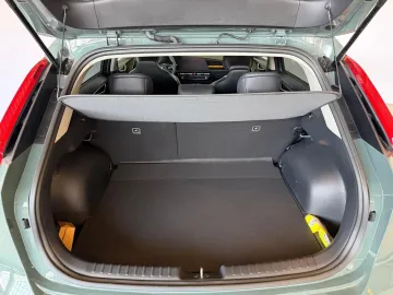 Car image 39