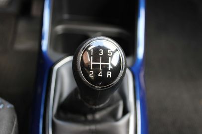 Car image 28