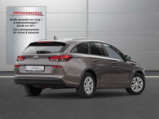 Hyundai i30 1.5i 81 kW image number 1