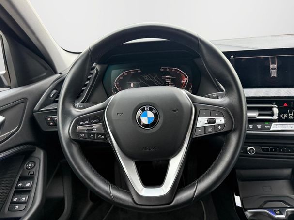 BMW 118i Sport Line 100 kW image number 15