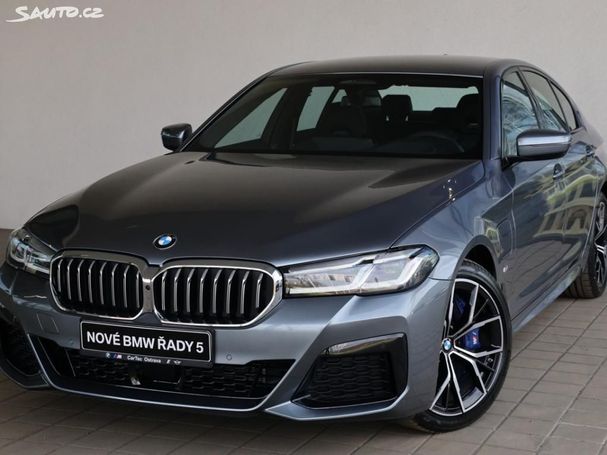 BMW 545e xDrive 280 kW image number 1