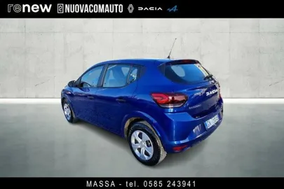 Car image 4